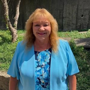 Meet your Posher, Linda